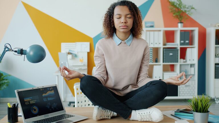 10 Mindful Breaks You Can Take in Five Minutes
